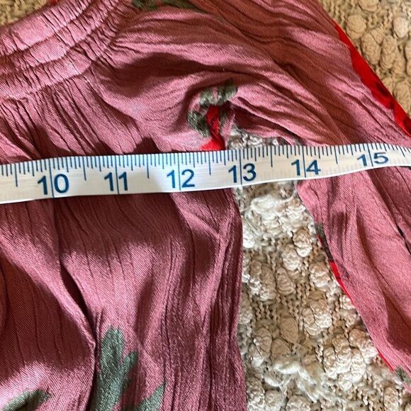 Kendall & Kylie Women's Off Shoulder Romper Floral Fitted Stretchy Pink Small - Picture 5 of 7
